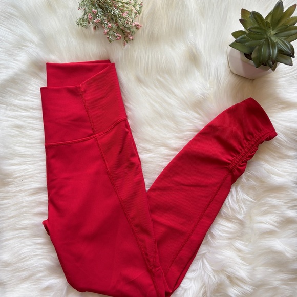 Wilo The Label Pants - Wilo The Label Red Ruched High Rise Leggings